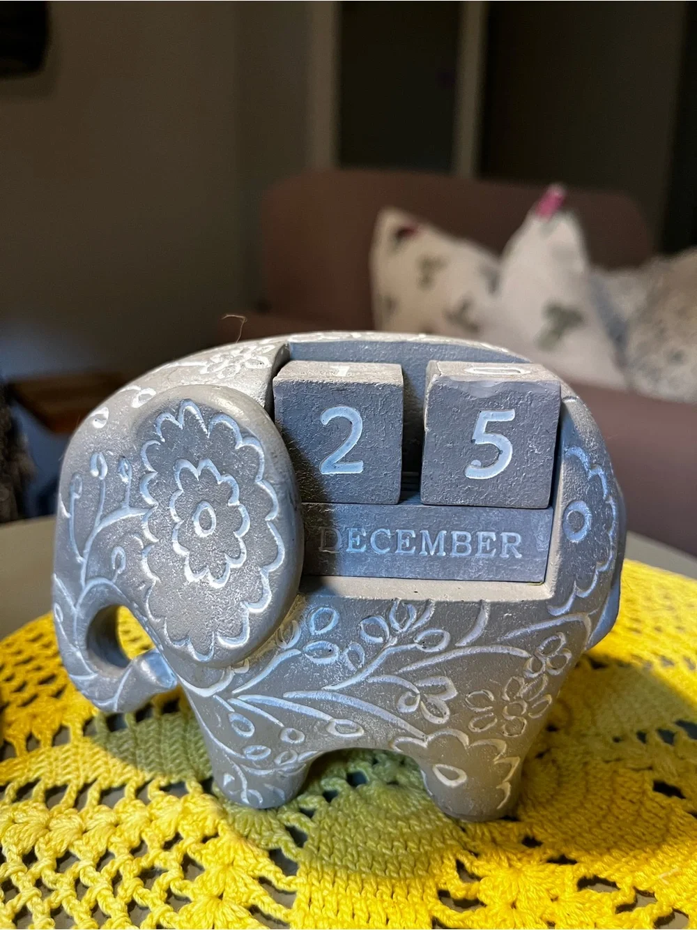 Grey Floral Carved Elephant Perpetual Wooden Block Calendar Desk Accent